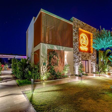 Celeste Bella Luxury Hotel & Spa オータキャンツ エクステリア 写真