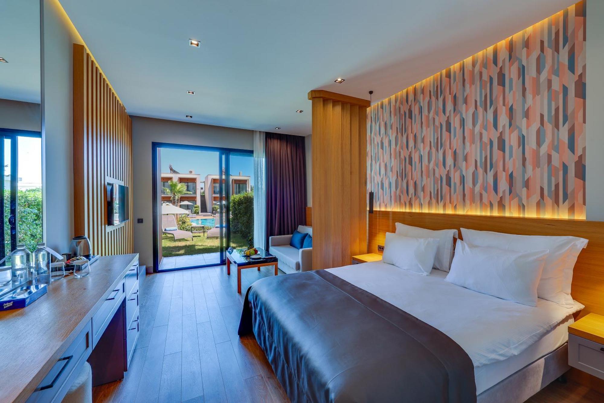 Celeste Bella Luxury Hotel & Spa オータキャンツ エクステリア 写真