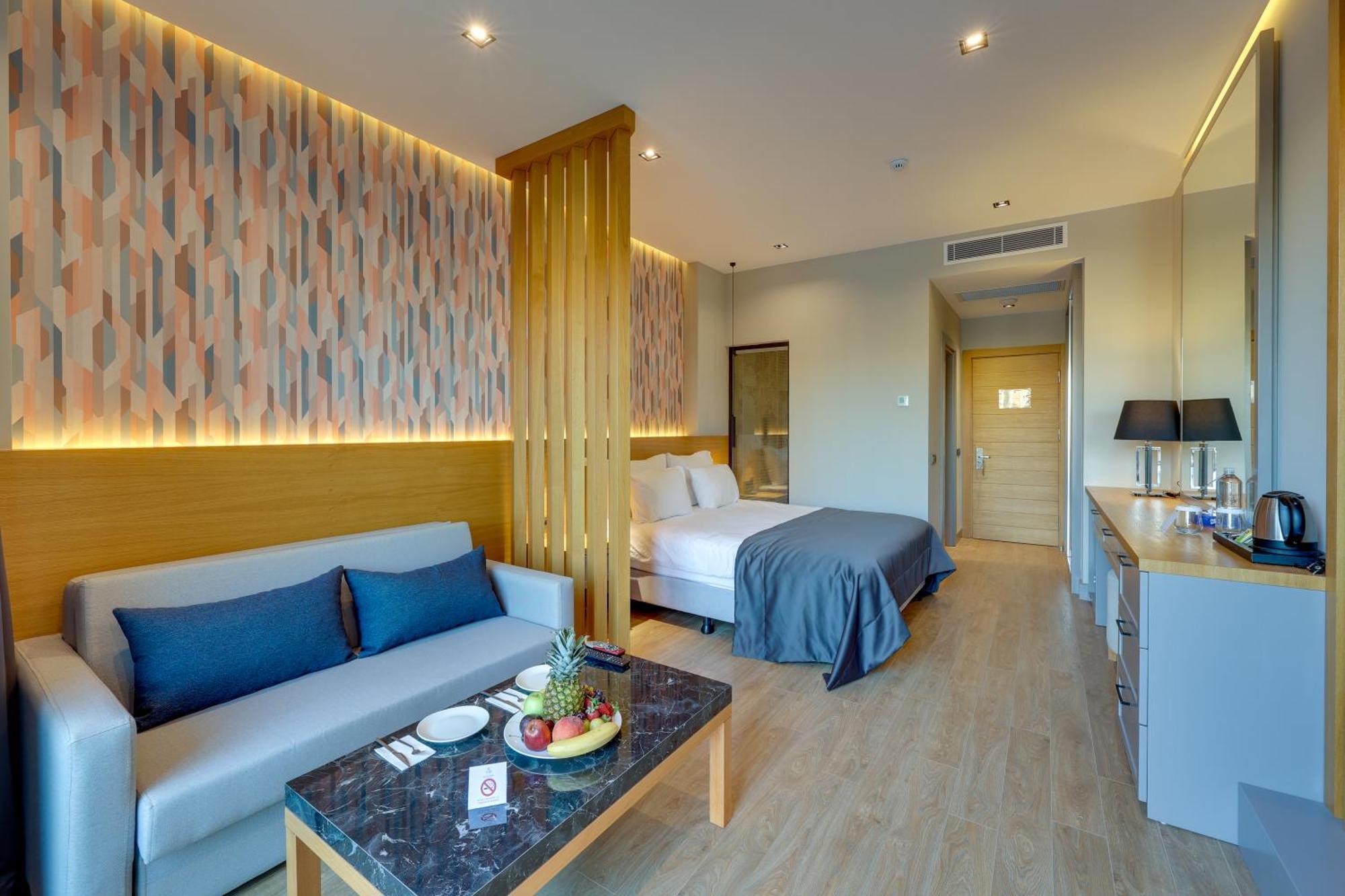 Celeste Bella Luxury Hotel & Spa オータキャンツ エクステリア 写真